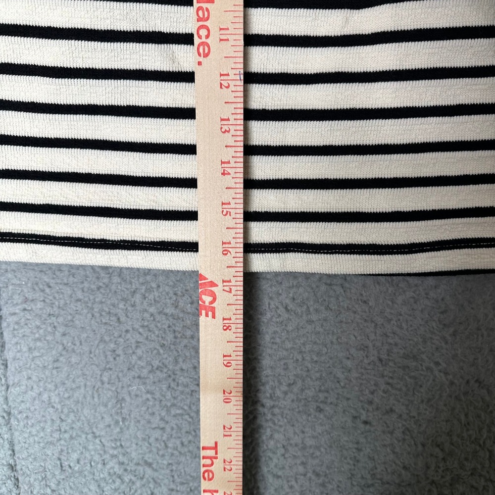 Thread & Supply Striped Sweat Shorts Skirts Set of 2 Mustard Black White Size L - Picture 9 of 10